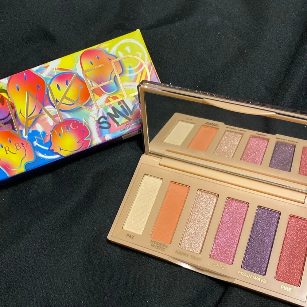 Naked urban decay smiley mini eyeshadow‎ palette